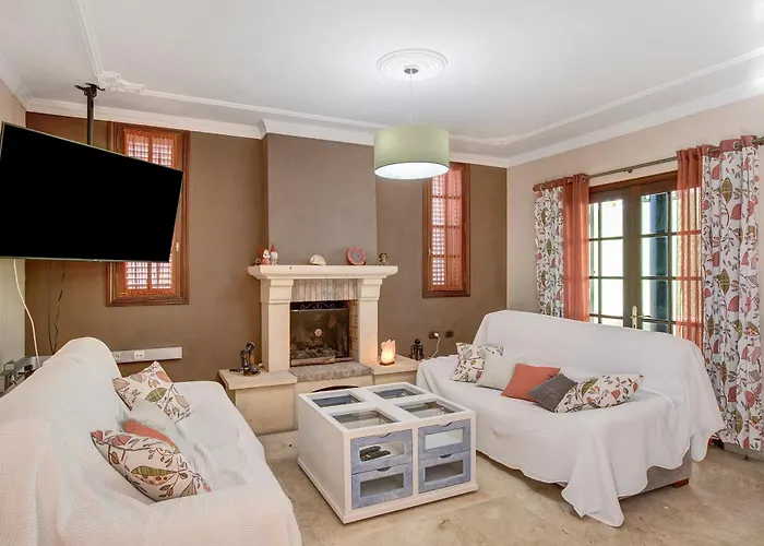 Celia Semesterbostad *